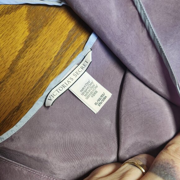 Victoria's Secrets Cami set - Picture 3 of 4